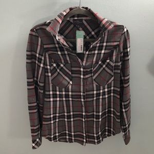 Market & Spruce Plaid Button Down